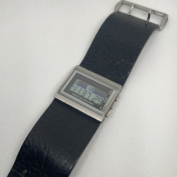 Kenneth Cole Digital Men’s Watch - Picture 5 of 8